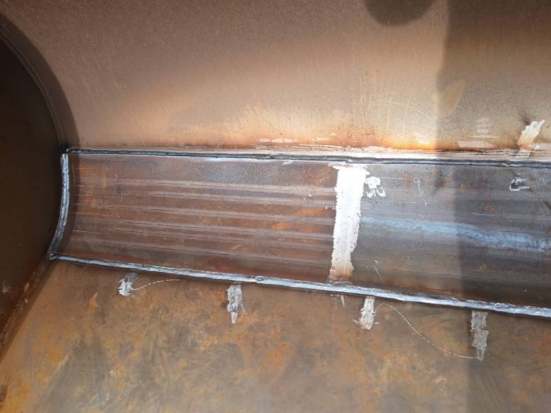 Le fond de mon godet est usé, où le faire réparer près de Bordeaux