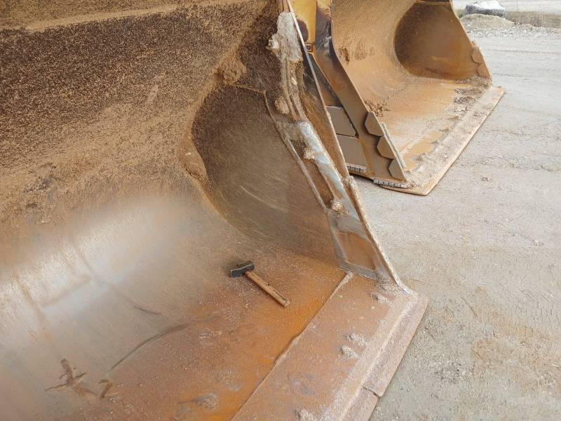 Remise en état de fond de godet chargeur en région Aquitaine