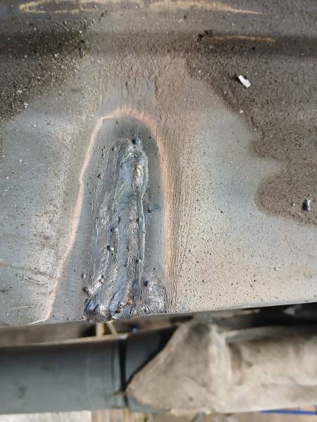 Soudeur qualifié pour réparer un godet de pelle en Gironde